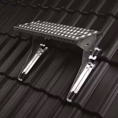 Jeu de grilles Trapac largeur 40 cm pour tuiles et tuiles, marron (RAL 8019) de la catégorie sécurité toiture avec le GTIN 4027822749593 Jeu de grilles de roulement Trapac de la marque Klöber de la catégorie sécurité du toit