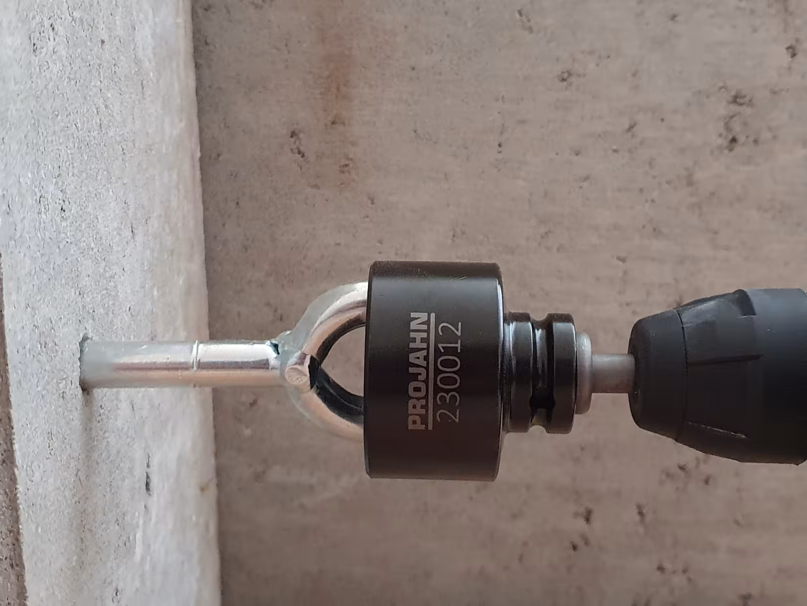 Clé à douille 1/2" avec croix pour échafaudage de la marque PROJAHN de la gamme outillage à main