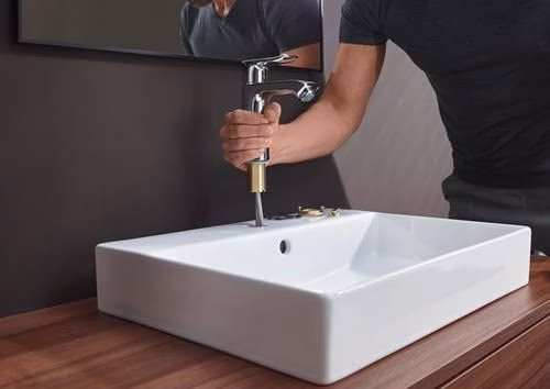 Hansgrohe METRIS 110 Miscelatore monocomando per lavabo, larghezza nominale 15 ComfortZone 110 con scarico G 1 1/4" cromo