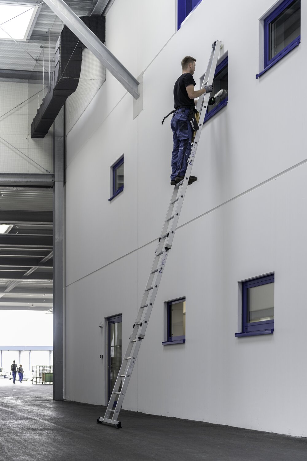 Milieubild 3817257 Munk Sprossen-Glasreinigerleiter Satz mit nivello®-Traverse 3-teilig