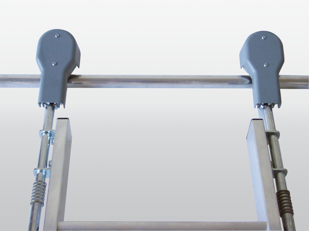 Carrello con testa a castello per scala a ripiani