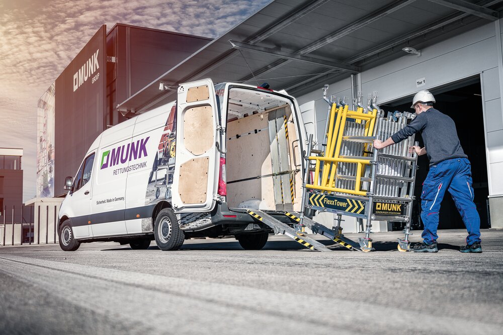 Milieubild 3814188 Munk FlexxTower SG con parapetto avanzato Altezza piattaforma 2,10 m