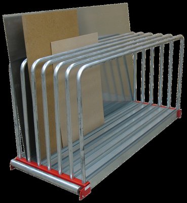 Étagère, 1000 x 800 x 2030 mm (H x L x P), structure rouge feu RAL 3000/supports galvanisés, 6 compartiments de 85 mm chacun, de la marque Schulte Lagertechnik Étagère, 1000 x 800 x 2030 mm (H x L x P), structure rouge feu RAL 3000/supports galvanisés, 6 compartiments de 85 mm chacun, de la catégorie accessoires, référence 46221