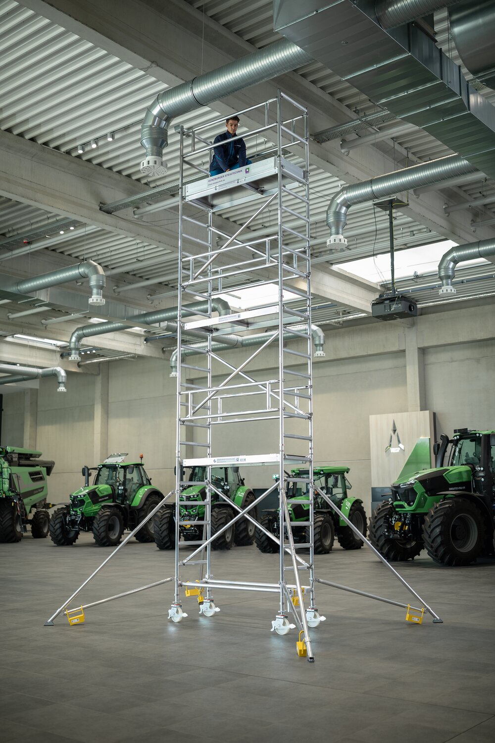 Ponteggi rotanti Munk 0,75 x 1,80 m con piattaforma stabilizzatrice alta 3,35 m