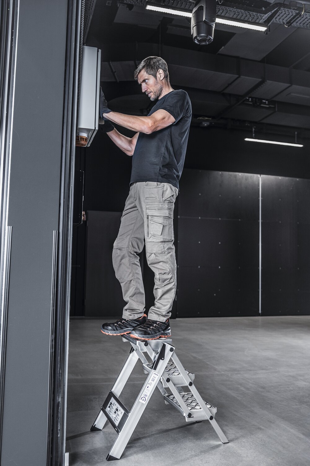 Munk ML Kompakt-Tritt 2 Stufen Alu-Quintett-Design