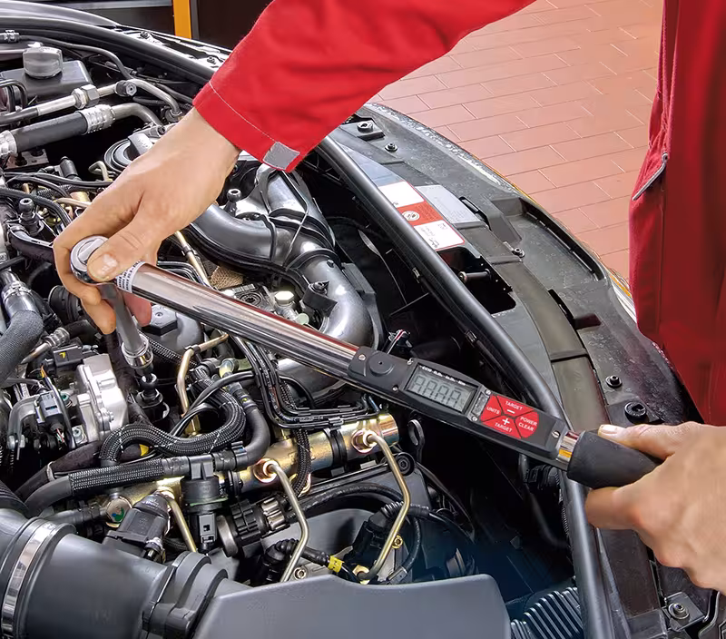 Den Artikel Elotronic Drehmomentschlüssel 1/2", ELORA-2420-EDS bei qpool24 kaufen Elotronic Drehmomentschlüssel 1/2", ELORA-2420-EDS von der Marke ELORA aus der Kategorie Drehmomentschlüssel