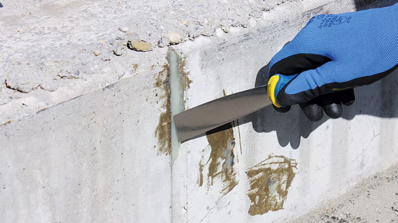 Résine époxy bicomposante 8 kg transparente Baugewerbe, Person