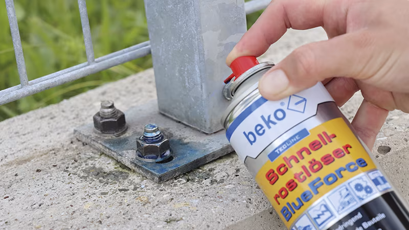 TecLine Dissolvant rapide de la rouille BlueForce 400 ml Körperteil, Finger, Hand, Person, Zinn