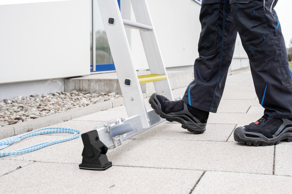 Munk Stufen-Seilzugleiter 2-teilig mit Handlauf und Ausstiegsholm 2x12 Stufen