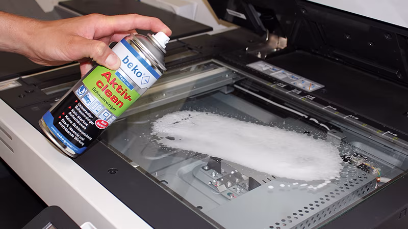 TecLine Aktivclean 400 ml detergente in schiuma Computerausrüstung, Person, Maschine, Laptop