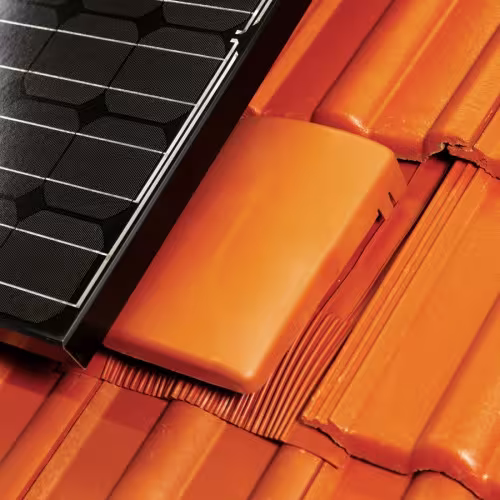 Adaptateur de conduit pour raccordement au DN 110 de la catégorie passages pour toits pentus avec le GTIN 4027822815830 Adaptateur Vendut pour ventilateurs plats de la marque Klöber de la catégorie passages de toit raides