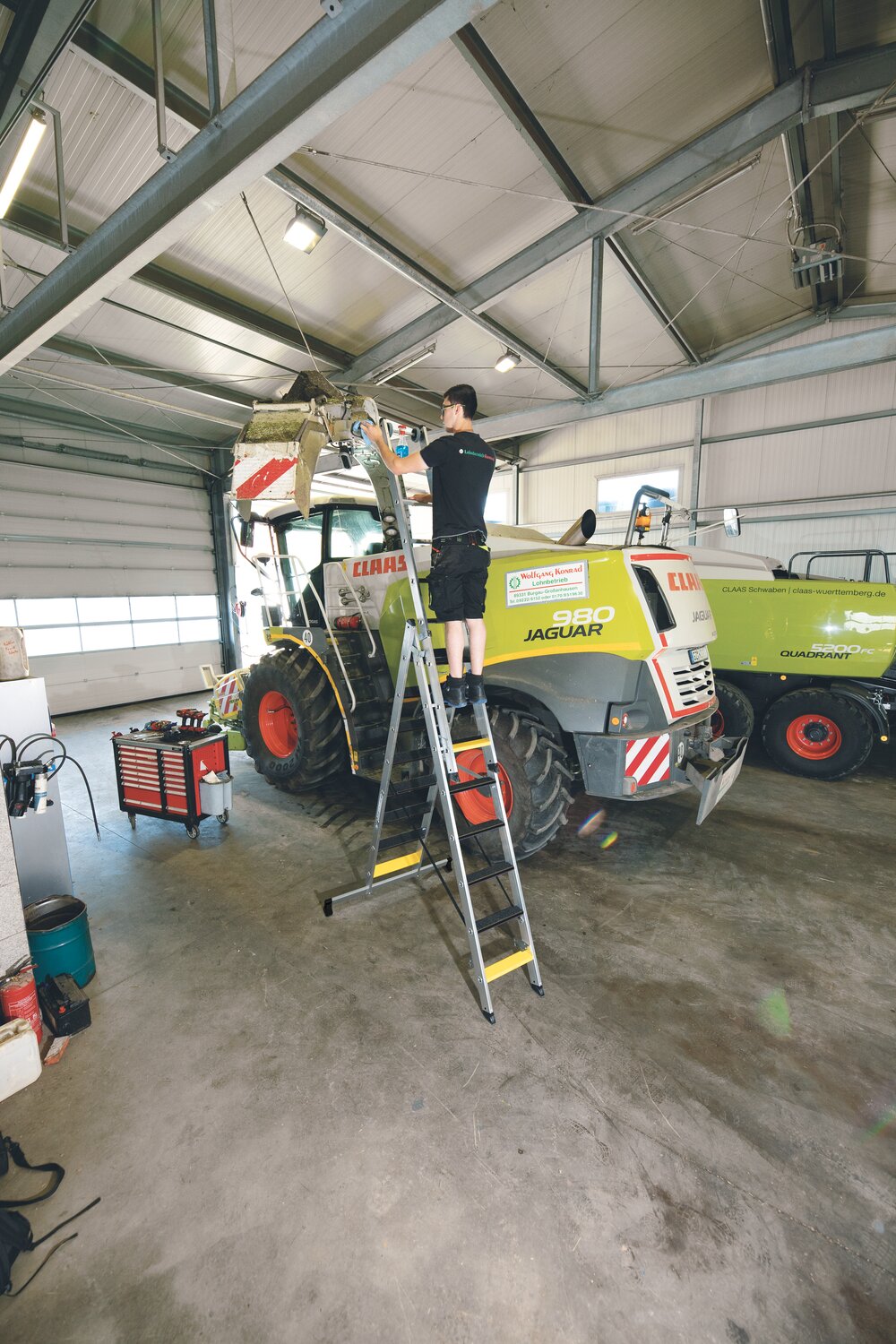 Milieubild 3813633 Scaletta multiuso Munk a 3 sezioni con traversa nivello® e gradini a clip R13 3x6