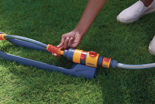 Detailbild 4073898 Rechtecksprenger AquaSave PRO XL 350 m² Steckkupplung Kunststoff, Metall HOZELOCK