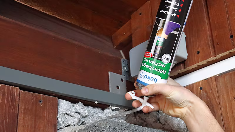 beko Montageschaum 750 ml Person