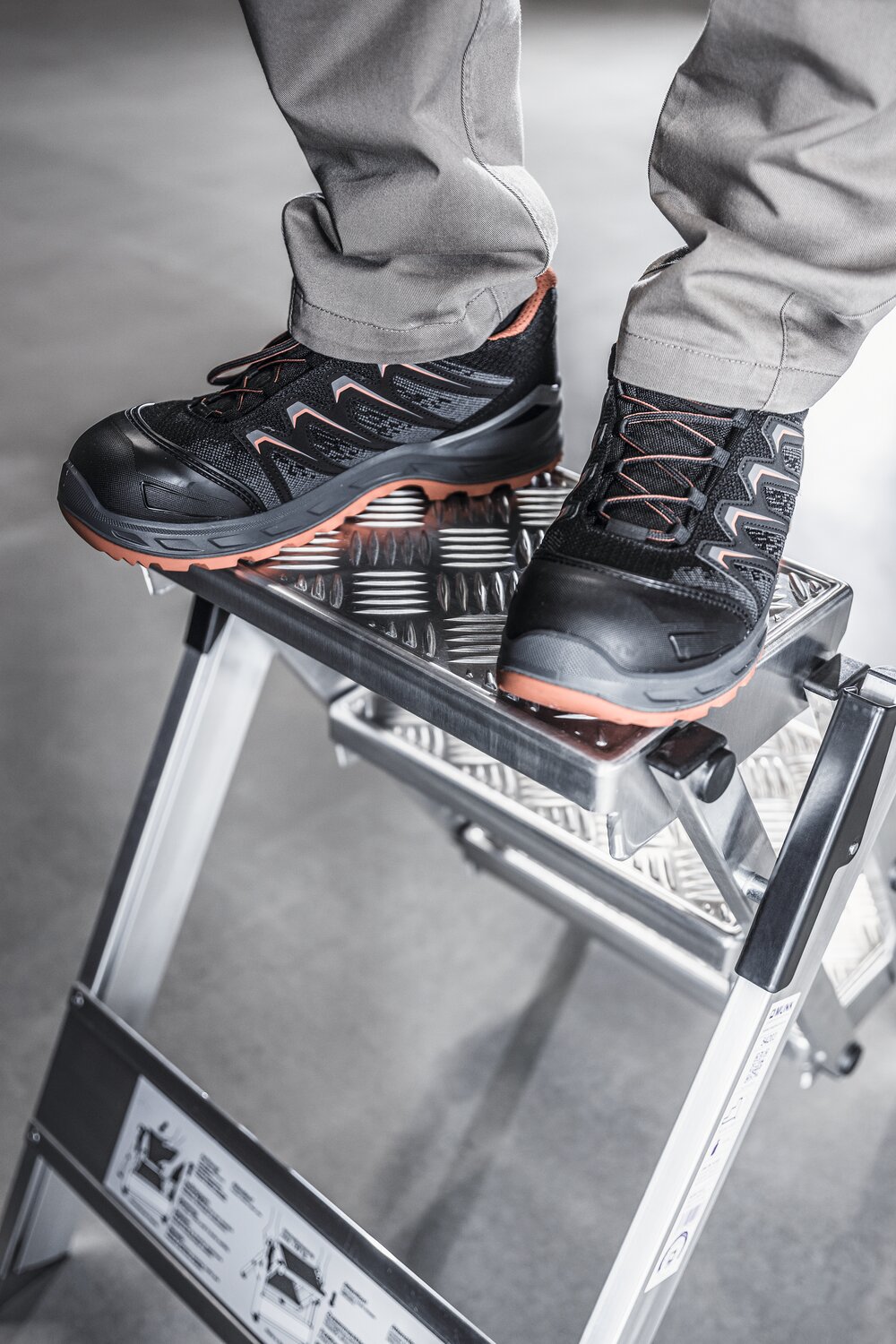 Milieubild 3817530 Munk ML Kompakt-Tritt 2 Stufen Alu-Quintett-Design