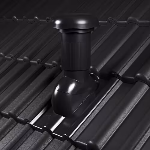 Plaque de base sur mesure Vendut DN 110 pour tuiles adaptée au BMI Braas Frankfurt Pan noir de la catégorie passages de toit raides avec le GTIN 4027822810811 Plaque de base sur mesure Vendut DN 110 pour tuiles de la marque Klöber de la catégorie passages de toit raides