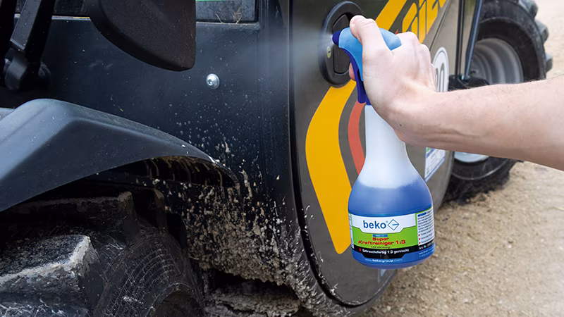 TecLine Super Power Cleaner 1:3 flacone spray da 1 litro Rad, Leichtmetallfelge, Speiche, Reifen, Person