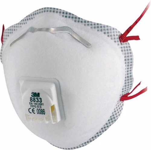 Masque respiratoire 3M FFP3/VR avec valve d'expiration, marque : 3M Masque respiratoire 3M FFP3/VR 8833 avec valve d'expiration, appartenant à la catégorie des masques respiratoires et filtres, référence 4000370653