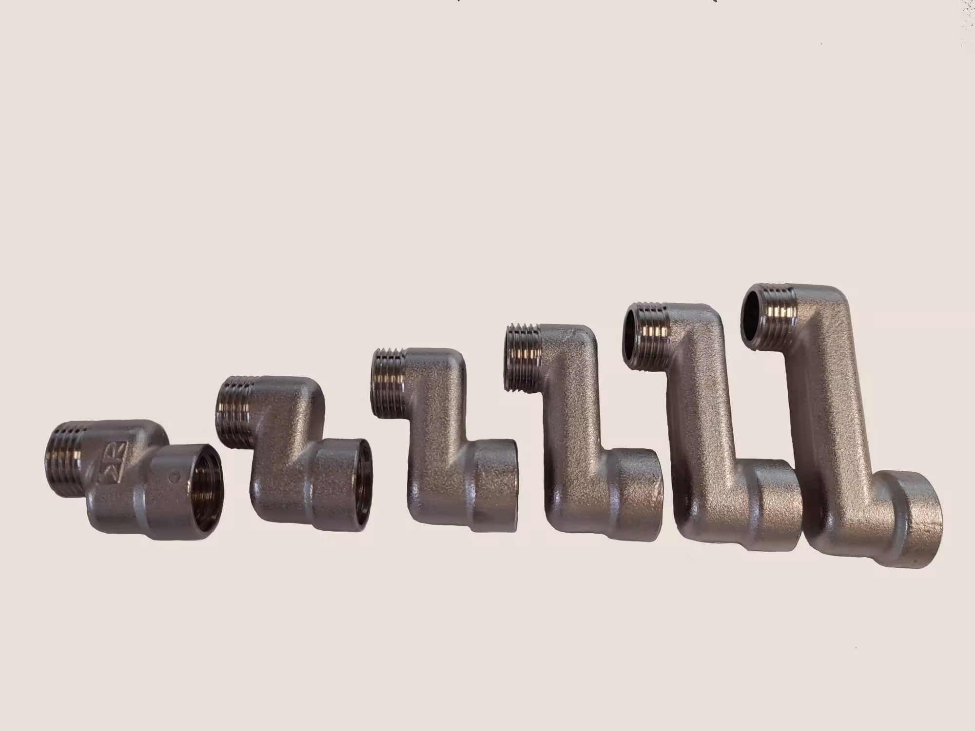 Pièce de kit de radiateur, connexion en S, filetage interne 1/2" vers filetage externe, filetage externe et connexions pour montage sur radiateur