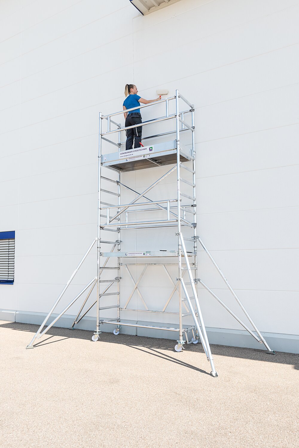 Munk Klappgerüst 0,75 x 1,80 m mit Ausleger Plattformhöhe 3,80 m