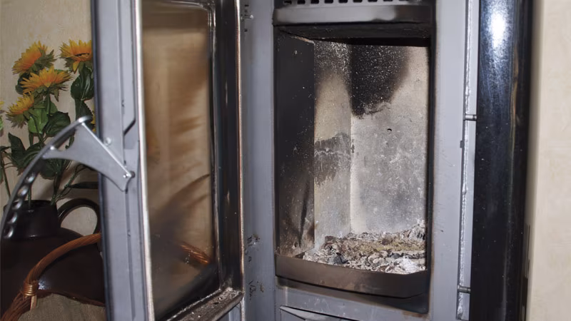 Kamin, Drinnen