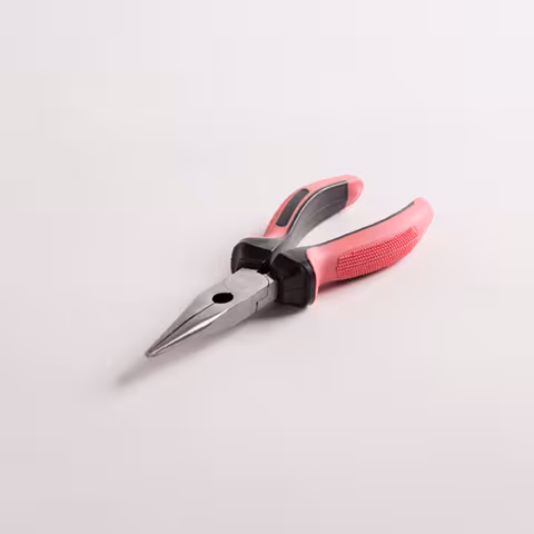 pince à bec effilé rose de la catégorie outils à main rose Figofix avec le GTIN 4029933103417 Pince à bec effilé rose de la marque FigoFix de la gamme outillage à main