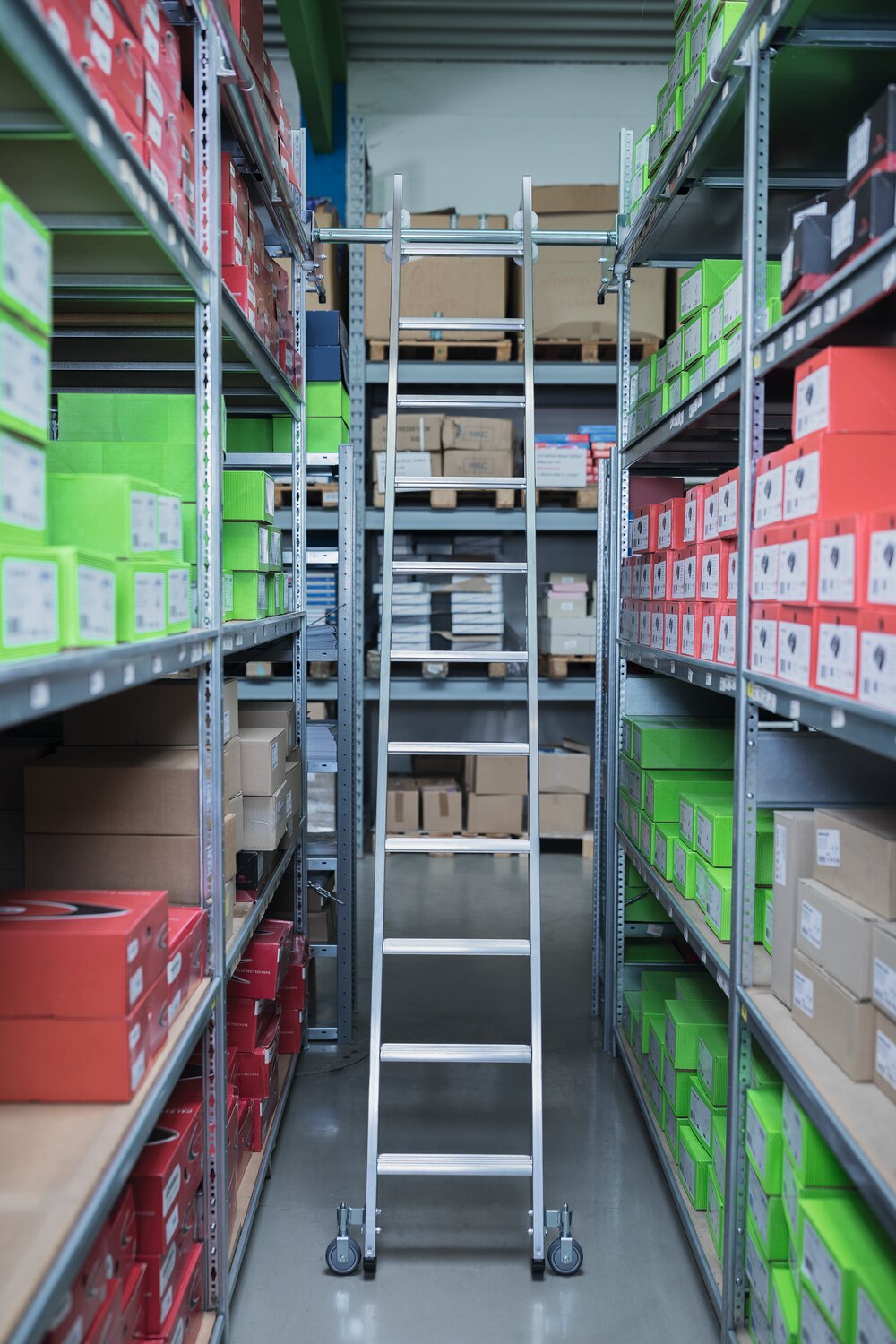 Scaletta mobile Munk per scaffalatura doppia 6 gradini